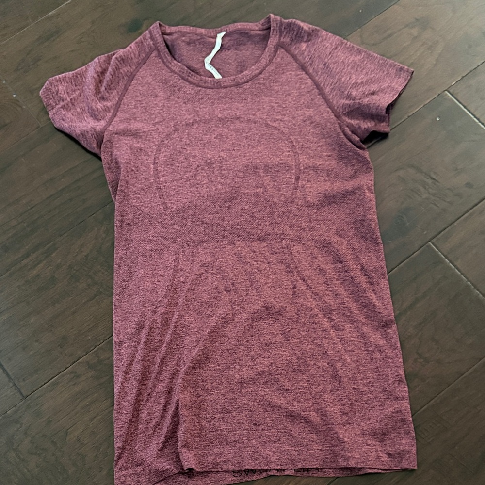 Women's Heathered Maroon Lulu Lemon Top sz 10